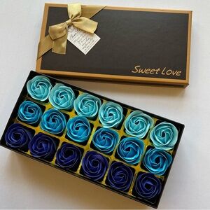 Sweet Love Rose Flower Shaped Bath Soaps with Gift Box Set of 18